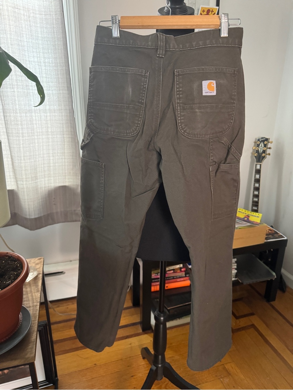 Carhardtt Men’s Brown Workwear Pants. Lightly Worn-28x30 - Picture 2 of 4